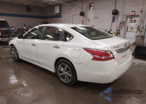 2013 Nissan Altima 2.5 Sl z USA, uszkodzony, nr VIN 1N4AL3AP7DC916970
